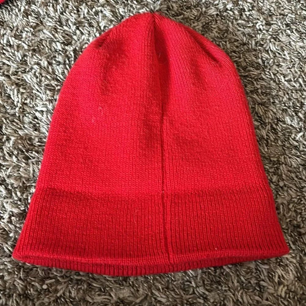 Adidas red beanie - Picture 3 of 3